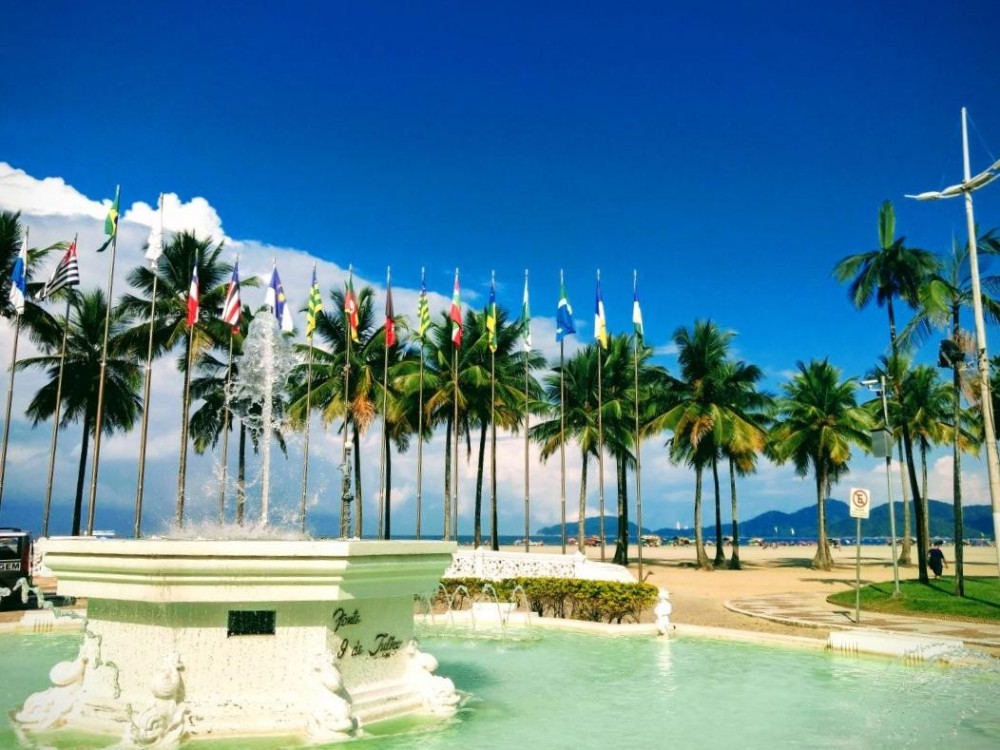 Praça das Bandeiras