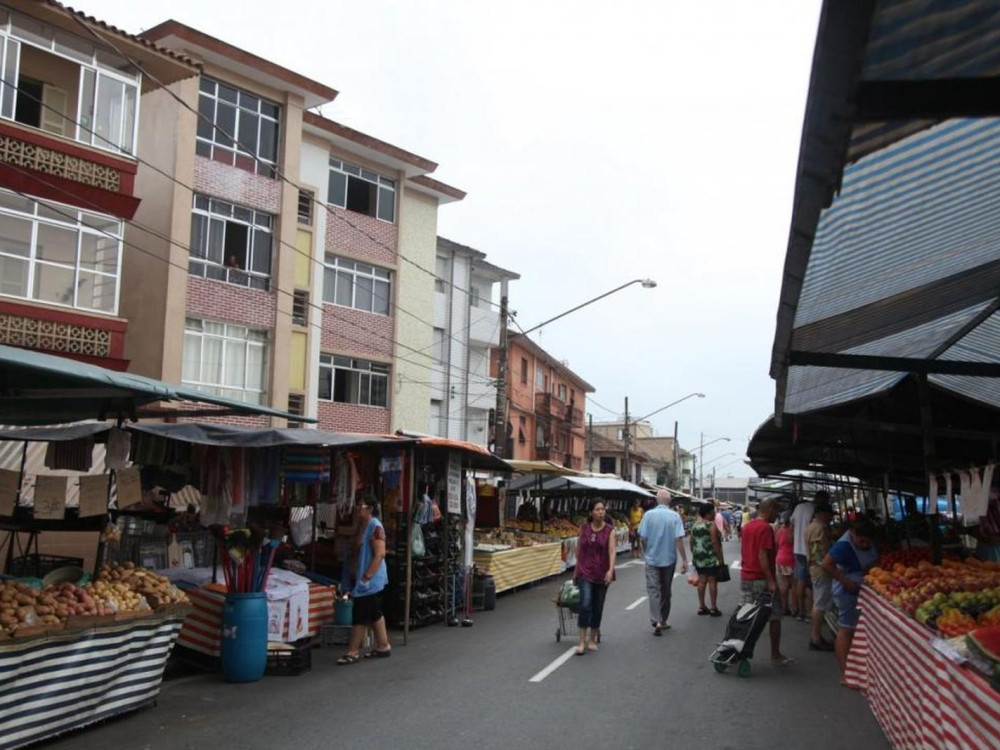 Feiras livres em Santos têm novas medidas de organização e funcionamento na pandemia